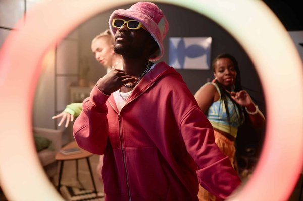 Quelles stratégies de marketing vidéo sont les plus efficaces pour une start-up en réalité virtuelle ?